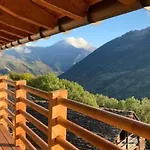Grand Avec Terrasse A Chez-les-reuses * Orsières