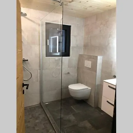 Apartment Grand Avec Terrasse A Chez-les-reuses