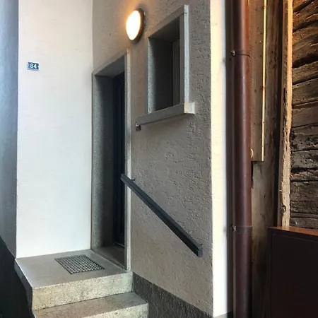 Apartment Grand Avec Terrasse A Chez-les-reuses *