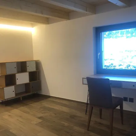 Apartment Grand Avec Terrasse A Chez-les-reuses