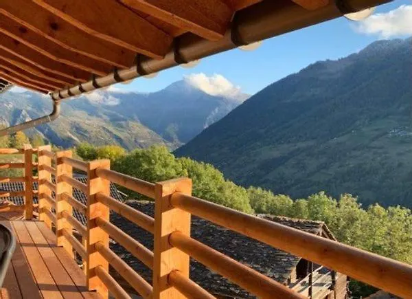 Grand Avec Terrasse A Chez-les-reuses * اورسيريس